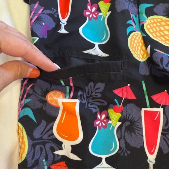 Funny Guy Creation Mens Size M Short Sleeve Tiki Margarita Pineapple Resort Vaca - Picture 11 of 11